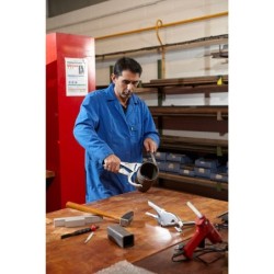 Pince-étaux Facom de grande capacité jusqu'à 135mm chromé longueur 274mm