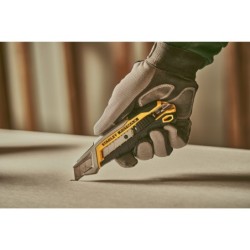 Cutter Stanley Fatmax Quick Snap 18 mm fmht105940