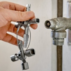 Clé universelle Knipex TwinKey pour armoires et systèmes de fermeture standard