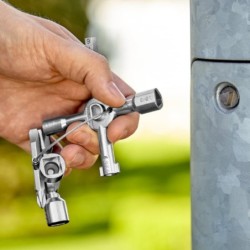 Clé universelle Knipex TwinKey pour armoires et systèmes de fermeture standard
