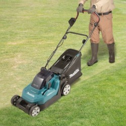 Tondeuse à gazon DLM382PT2 Makita 38cm avec 2 batteries 18V 5Ah et chargeur double