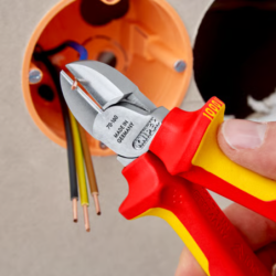 Pince coupante de côté pour fils doux et durs Knipex Isolée 1000V