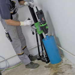 Bâti pour perçage à embase mixte BST182V/S Diam Industries diamètre maximal 202mm