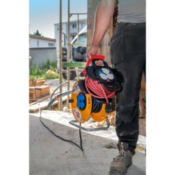 Enrouleur électrique Brennenstuhl Standard Pro 4 prises H07RN-F 3G2,5 IP44