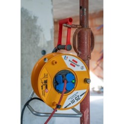 Enrouleur électrique Brennenstuhl Standard Pro 4 prises H07RN-F 3G2,5 IP44