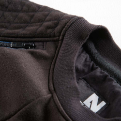 Pull avec col ras-le-coup Léon couleur noir