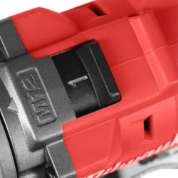 Perceuse visseuse à percussion 12V M12 FPD2-602X avec 2 batteries 6Ah et 1 chargeur