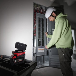 Projecteur de chantier compact M18 ALIS-0