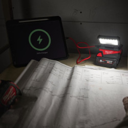 Projecteur de chantier compact M18 ALIS-0