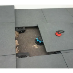 Plot réglable Jouplast pour terrasse en dalle 40 à 60 mm