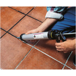 Pistolet applicateur de mortier pour joints, silicone et polyuréthane - Rubi - Capacité 650 ml
