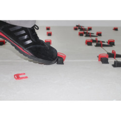 Tenaille Delta Level Fast Fix Rubi 3901 pour carreleur
