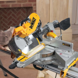Scie à onglets radiale DWS780-QS Dewalt puissance 1675 W diamètre 305 mm