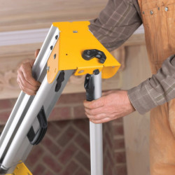 Scie à onglets radiale DWS780-QS Dewalt puissance 1675 W diamètre 305 mm