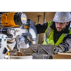 Scie à onglets radiale DWS780-QS Dewalt puissance 1675 W diamètre 305 mm