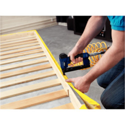 Agrafeuse pneumatique pour tapisserie et sellerie Rapid PS141 pour agrafes n°12 de 6 à 16 mm