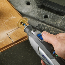 Dremel 8240 - outil rotatif multifonction avec batterie 12V 2Ah - 3 adaptations et 45 accessoires