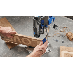 Dremel 8240 - outil rotatif multifonction avec batterie 12V 2Ah - 3 adaptations et 45 accessoires